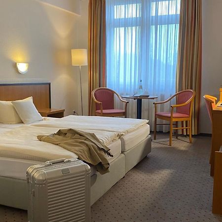 Andersen Hotel Birkenwerder Esterno foto